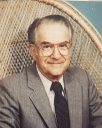 Robert W.  Anderson